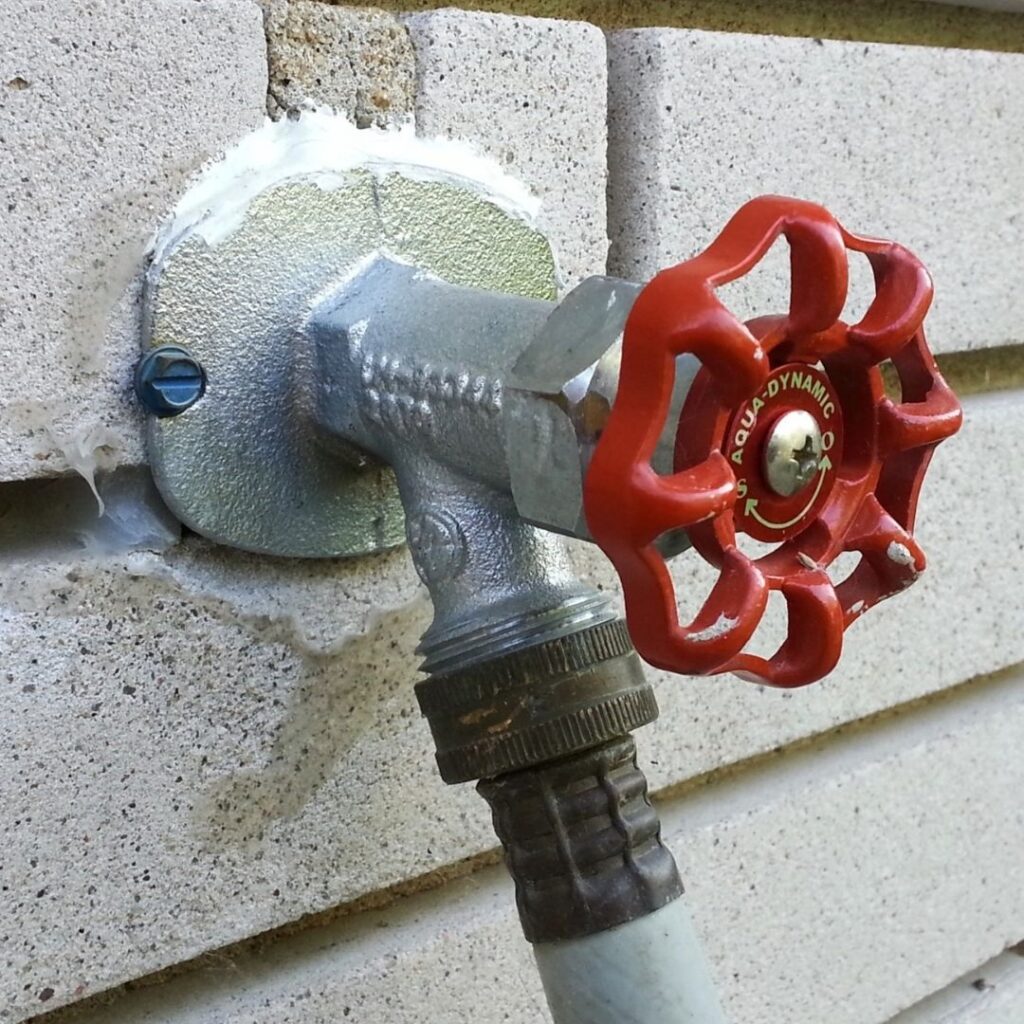 Outdoor faucet